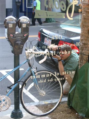 blue-bike-books-pics-dude-shooting-bike-custom-3